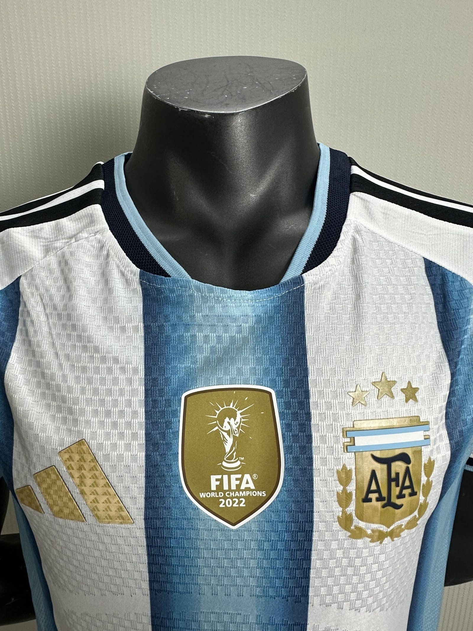 Argentina World Cup Home Jersey 2026 – Player Version (Half Sleeve) - Image 4