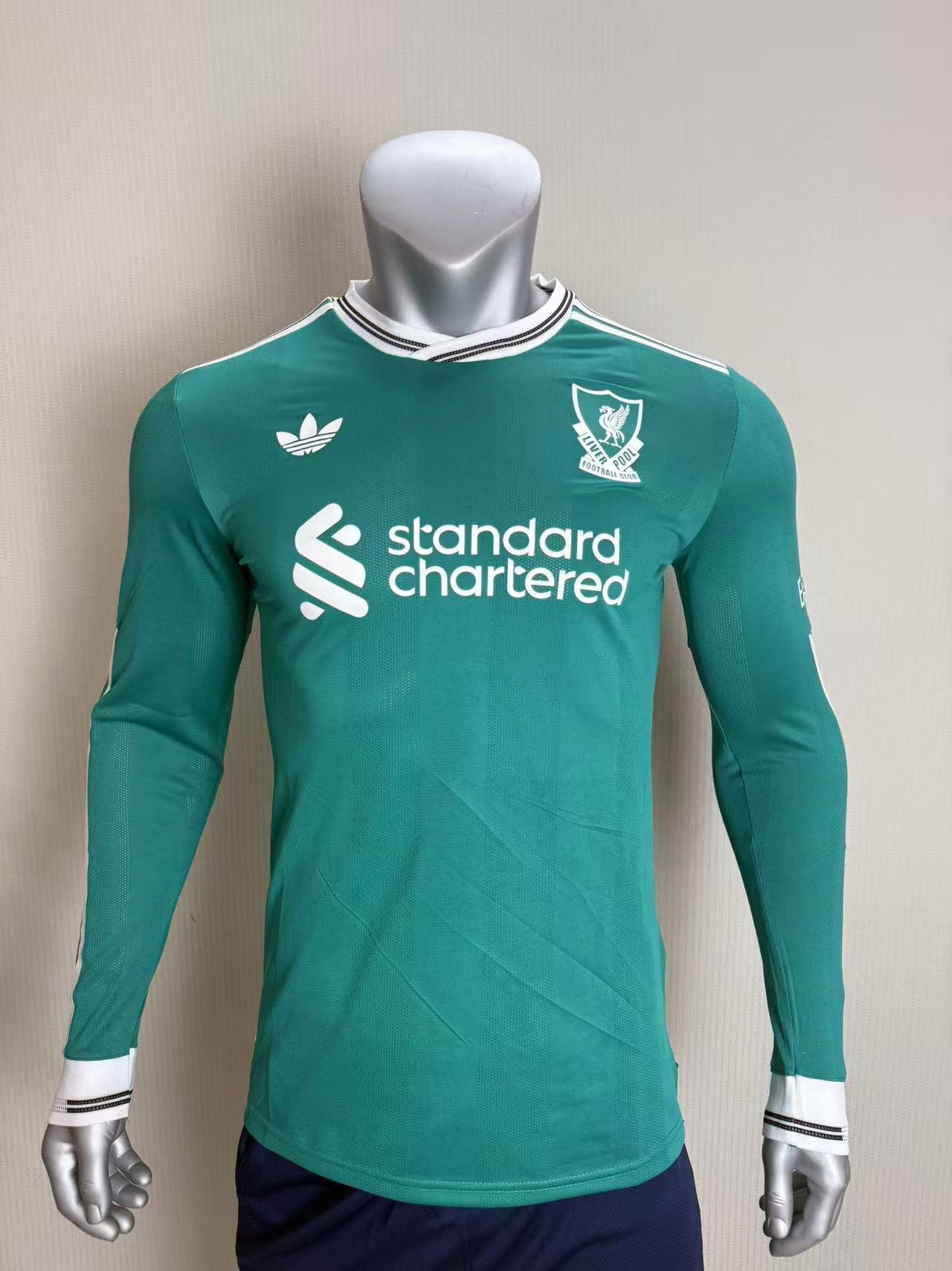 Liverpool Third Jersey 25/26 – Player Version (Full Sleeve) - Image 2