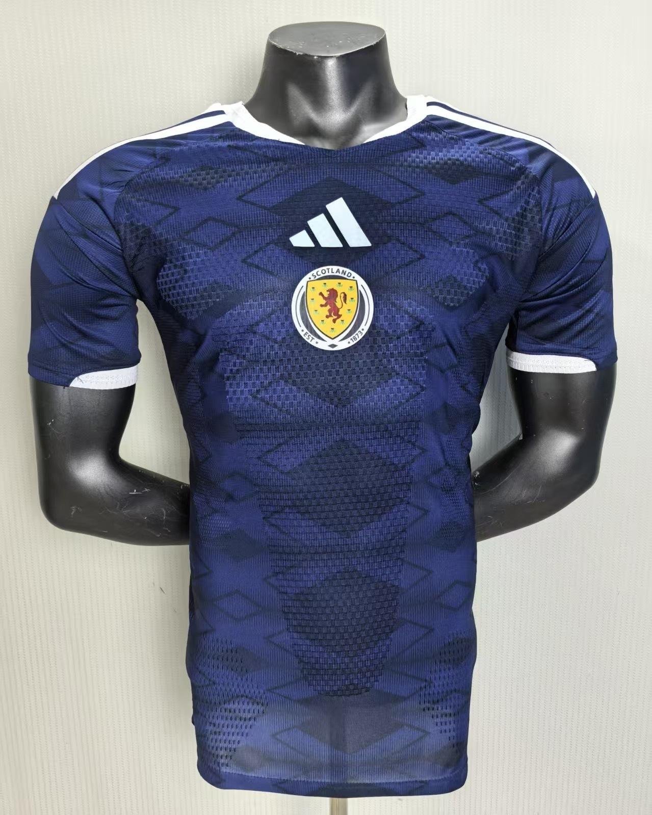 Scotland 2026 World Cup Home Jersey – Player Version (Half Sleeve) - Image 10