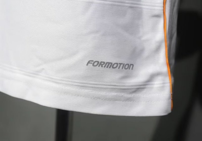 Real Madrid 2013/14 Home "La Decima" Jersey (Half Sleeve) - Retro Jersey - Image 3