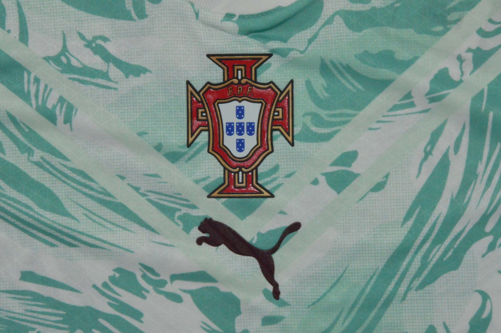 Portugal 2026 World Cup Away Jersey – Fan Version (Half Sleeve) - Image 3